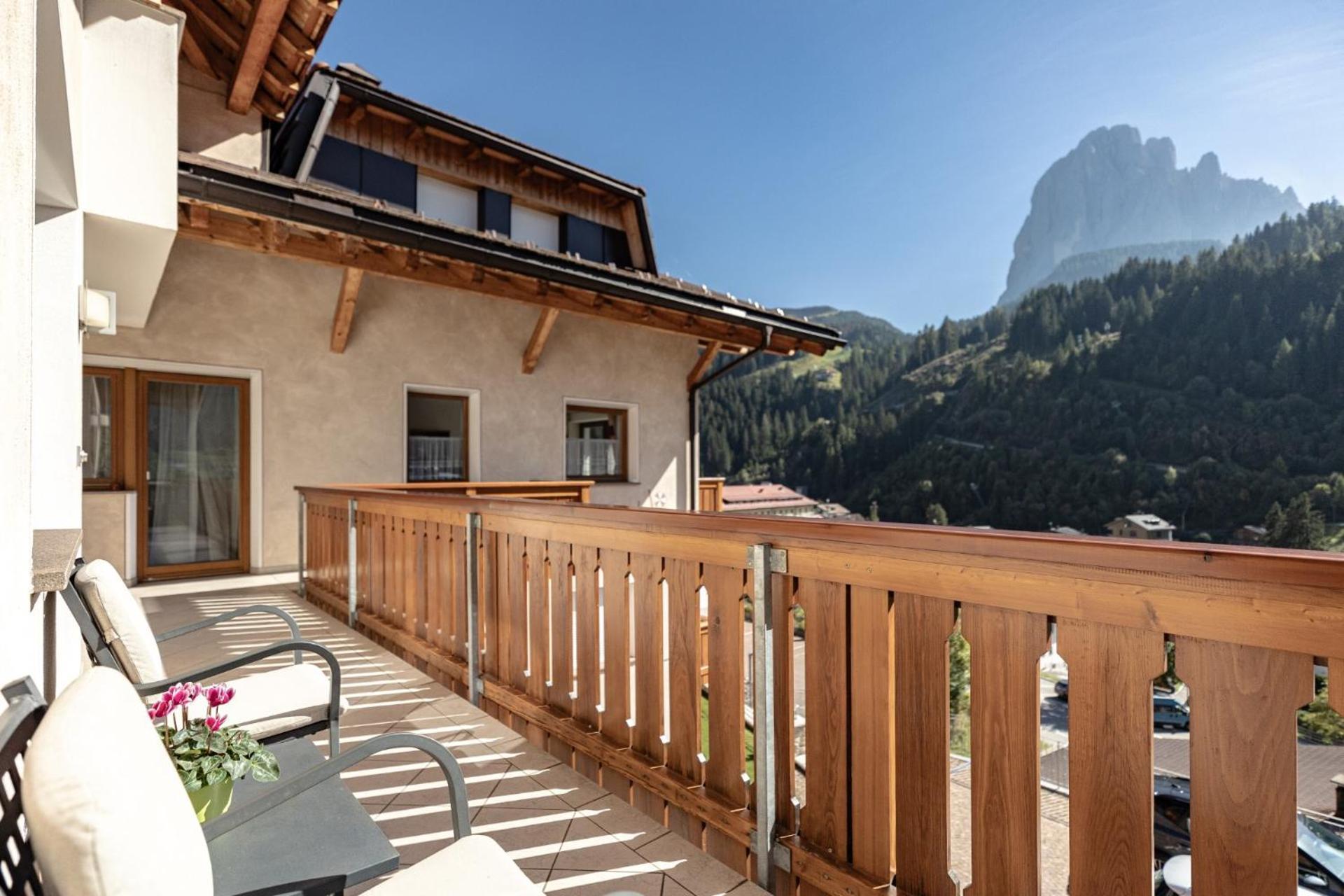 Apartments Soval Santa Cristina Val Gardena Εξωτερικό φωτογραφία